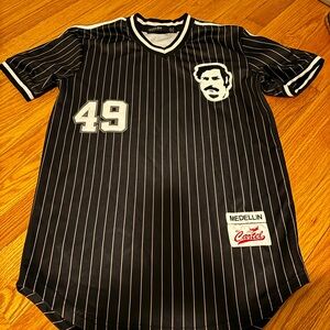 Escobar jersey #streetwear #hype #novelty #pablo #king #black #white #medienne
